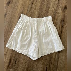 Abercrombie & Fitch white tailored linen shorts - size 27/4 curve love